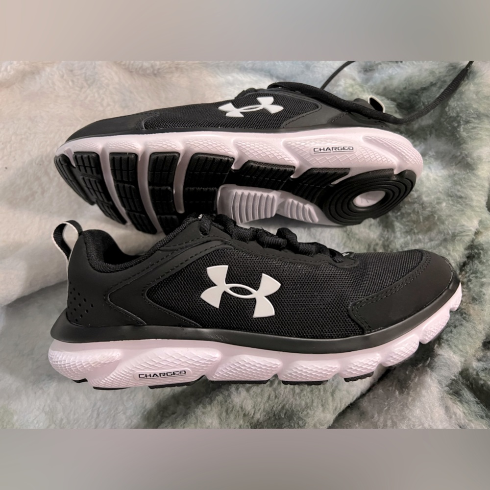 Brand new, never worn UnderArmour sneakers